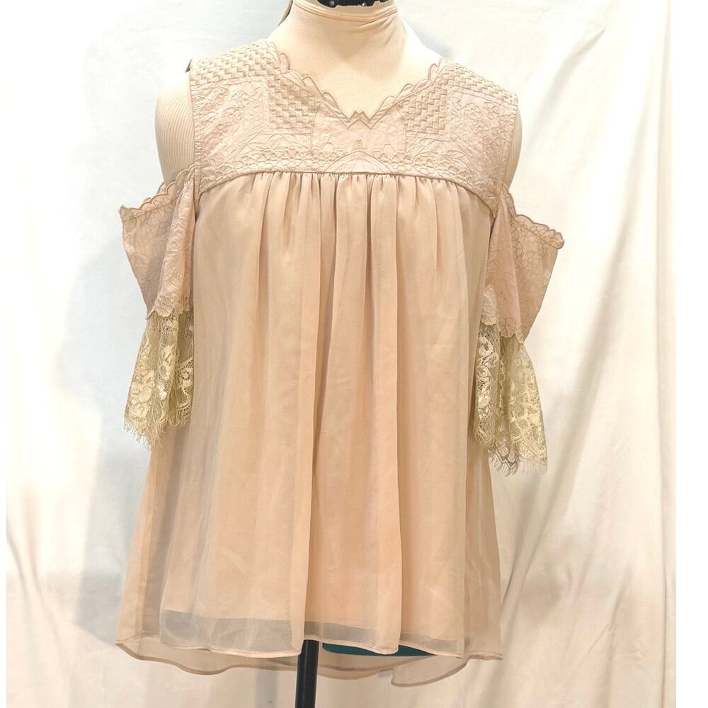 Mika Miniel Cold Shoulder Blush/Cream Embroidered Lace Blouse Size XS